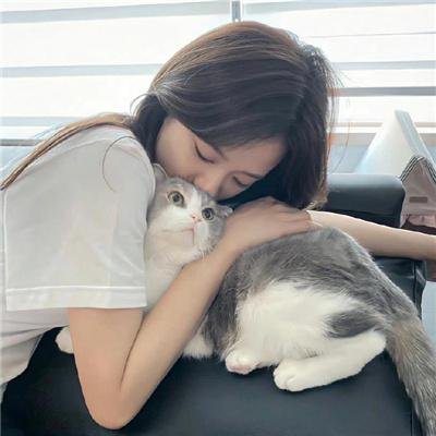 尼克·克罗尔：小小大男孩